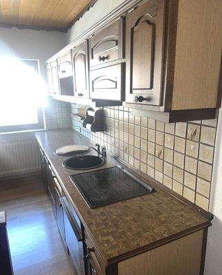 Küche mit Einbauküche