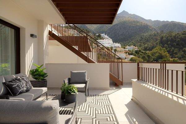 A6.2-Almazara Forest-apartments-Istan-Marbella-terrace-Sep2024