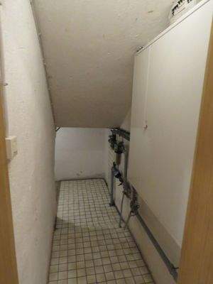 Technik unter der Treppe 