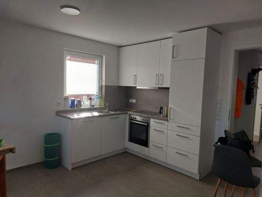 Wohnzimmer, Küche (1).jpg