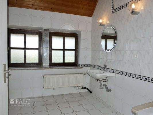OG: Badezimmer