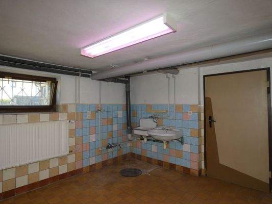 020_Waschküche Keller.JPG