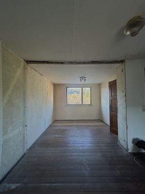 Schlafzimmer 1 mit Blick Garten