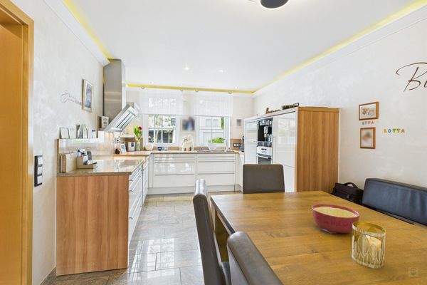 Schlossstraße 22 – 54293 Trier-Quint