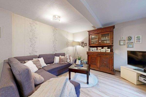 PHI-AACHEN-Charmantes-Wohngluck-mit-Garage-und-Dachterrasse-in-ruhiger-Lage-von-Baesweiler-01302026_094600