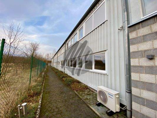 INFOS UNTER: 06171-586000