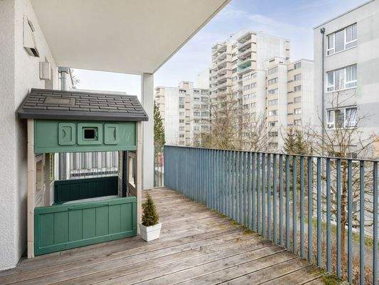 Balkon l KI optimiert