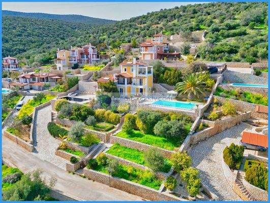 861a55dd50e44f39894d35c84bd267ad-original