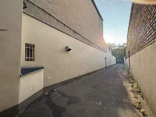 Einfahrt Nachbargrundstück