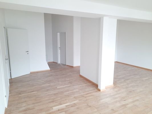 3-Zimmer-Neubau-Dachgeschosswohnung - SAGENTUS Immobilien