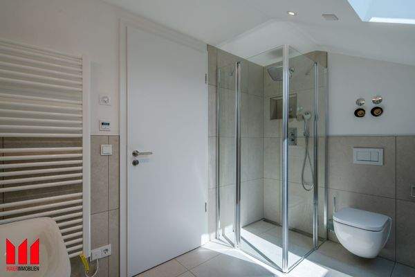 Duschbad_Dachgeschoss_1