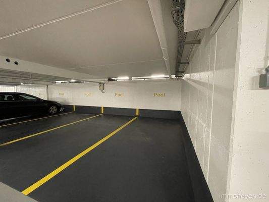 Pool-Parkplätze