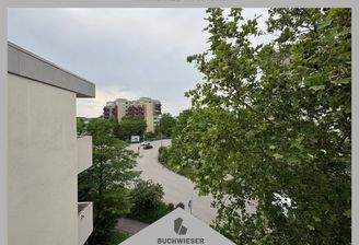 Blick aus dem Wohnbereich