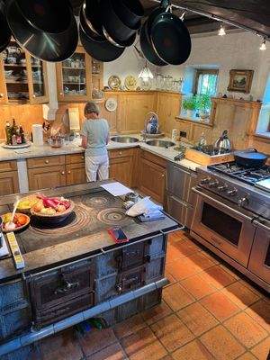 59CCD5C4-CA04-45AC-8515-0C84FA613E62