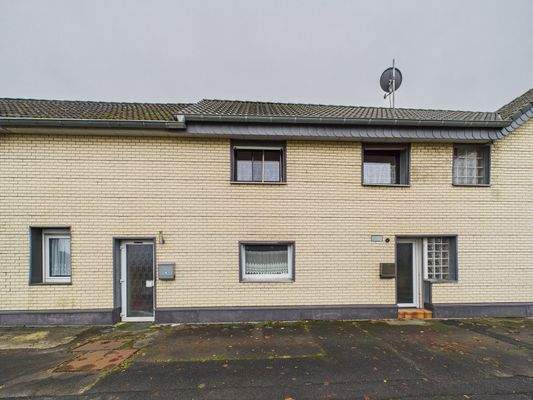 Zweifamilienhaus Hausnr.106a