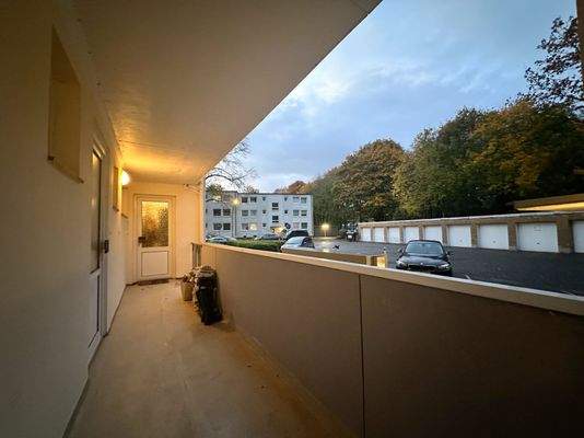 Laubengang zur Wohnung