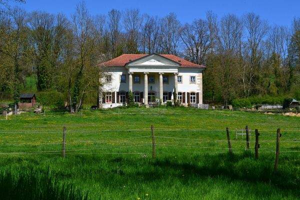 Schlößchen Scharnhausen