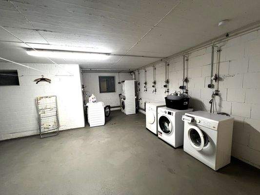 Gemeinschafts-Waschküche