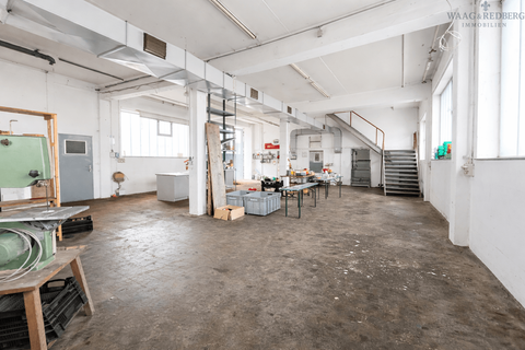 Büchenbach Halle, Büchenbach Hallenfläche