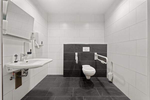 Barrierefreies WC EG 