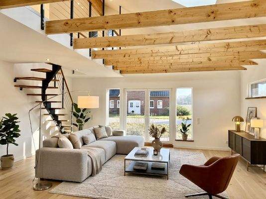 Wohn-/ Esszimmer virtuell möbliert (Mobiliar tatsächlich nicht vorhanden)