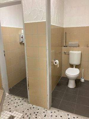 die Toilettenanlagen