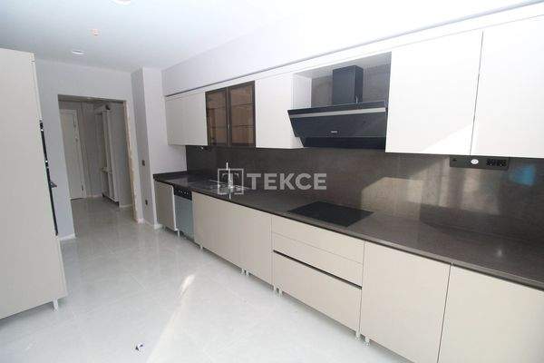 Spacious Apartments with Balcony in Küçükçekmece İstanbul