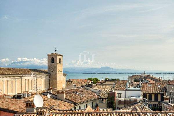 Seeblick und Altstadt