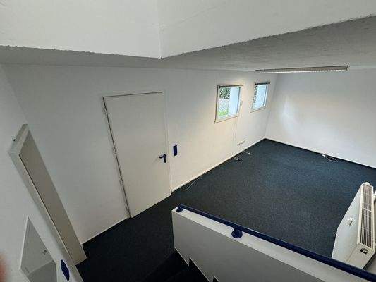 20251218_112342620_iOS