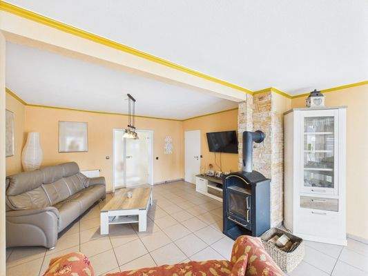 CAM03784G0-PR0065-STILL022