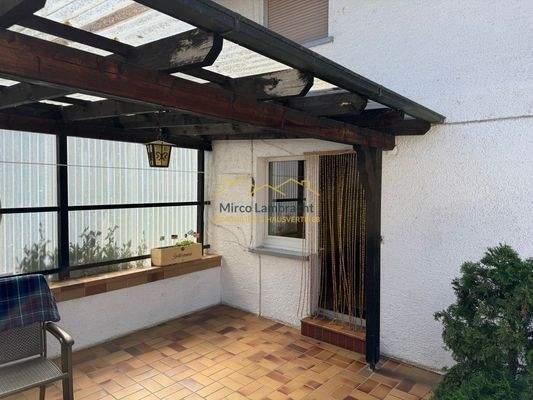 Terrasse überdacht