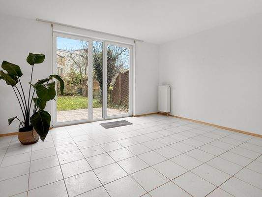 Wohnzimmer mit Terrassenzugang