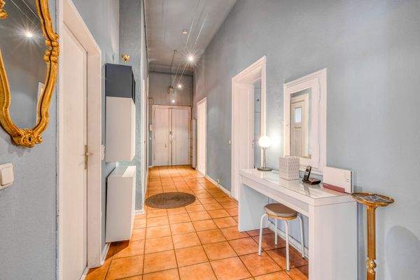 Der Flur verbindet alle Räume