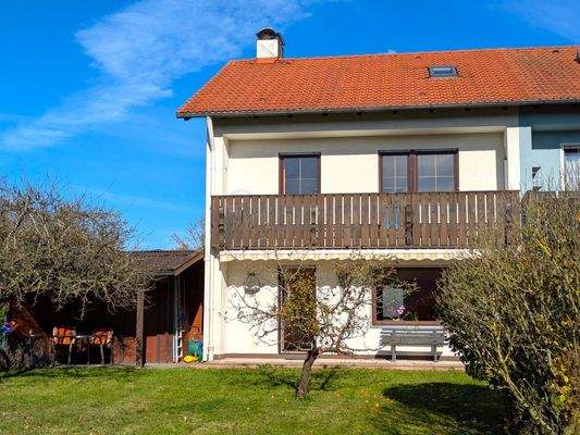 Südansicht - familienfreundliches Reiheneckhaus