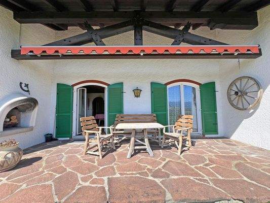 Südterrasse mit Markise