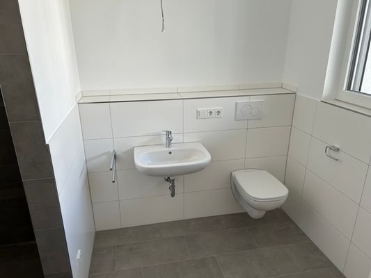 Helles Badezimmer