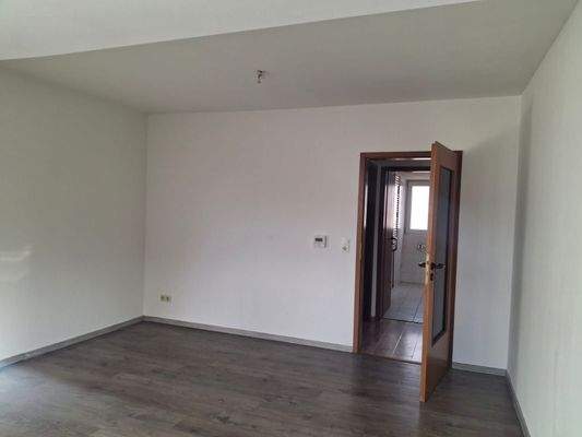 RU 38 DG 3 ZKDB  (5).jpeg