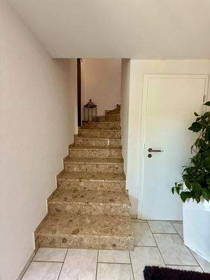 Hinterhaus Treppenaufgang 1OG.