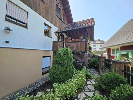 Zugang zur überdachten Terrasse