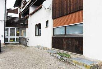 Eingang Büro und Lager