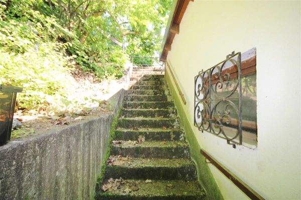 Treppe zum Haus