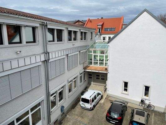 Innenhof mit Wintergarten Mittelstr. 8 / rechts Haus Mittelstr. 4