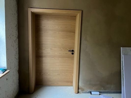 angepasste Stiltüren