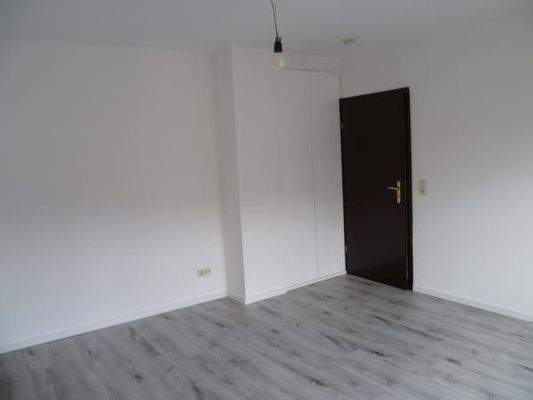 Schlafzimmer mit Einbauschrank