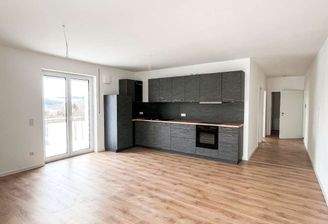 Wohn-/Essbereich Bild 1