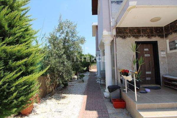 Triplex Villa with a Garden in a Complex in Belek Antalya