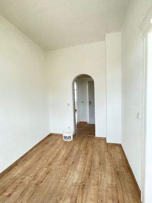 kl. Zimmer m. Vorraum
