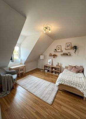 Kinderzimmer Staging.jpg