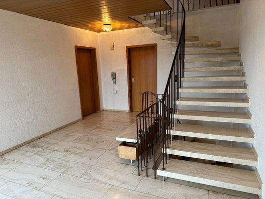 OG - Treppenaufgang zum DG.jpeg