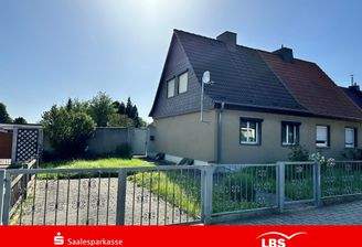 Doppelhaushälfte - Straßenansicht
